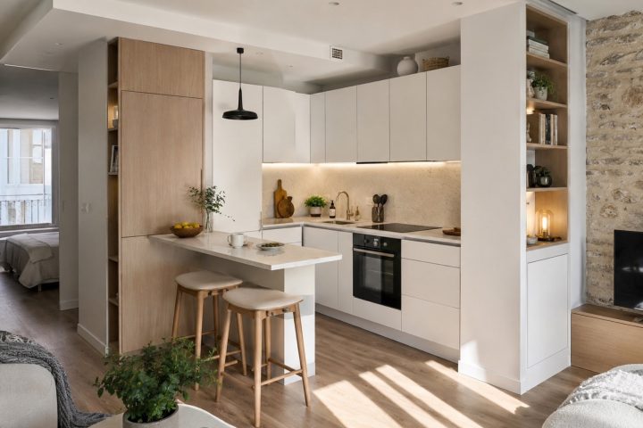 Cuisine de studio : comment éviter l&rsquo;effet kitchenette provisoire ?